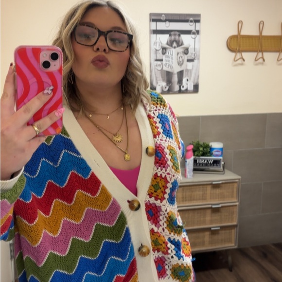 Meet your Posher, Leighton - Picture 4 of 7